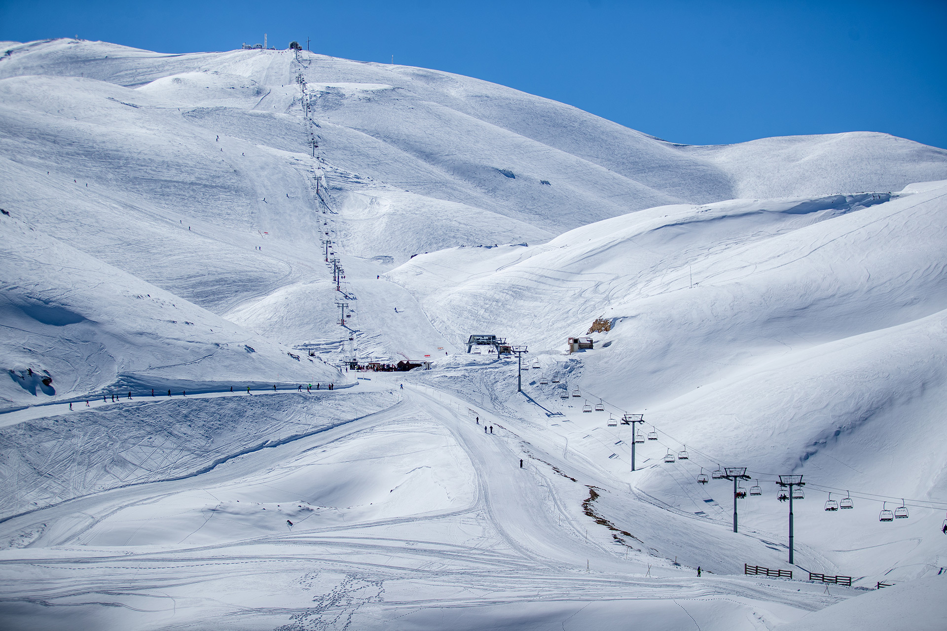 Skiing at Mzaar